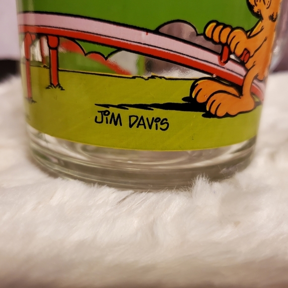 VINTAGE Garfield McDonalds Glass Mugs by Jim Davis - Picture 8 of 9
